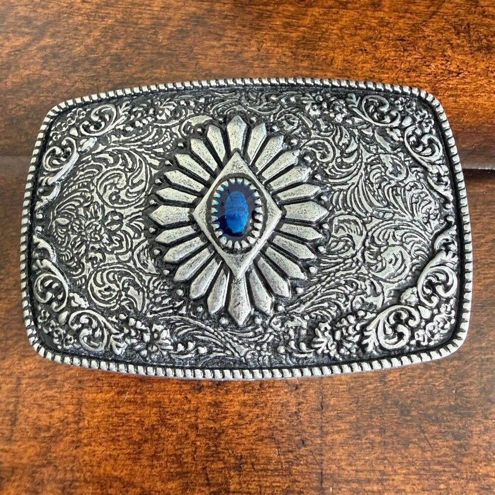 Western Concho Belt Buckle – Antique Silver Finish Turquoise Accent